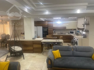 فروش 100 متری اختیاریه