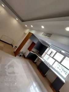 فروش اپارتمان زیر قیمت سالن پرده خور نور و نقشه عالی