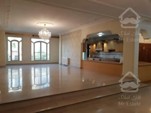 10 متری در پاسداران با امکانات