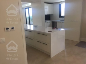 140 متر کلید نخورده در قلب دروس