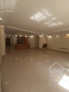 اجاره 140 متری اختیاریه