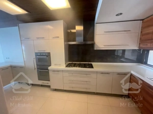 اختیاریه 108 متر نوساز