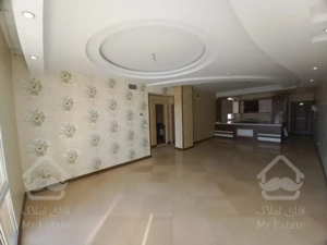 100 متر 2 خواب فول امکانات اختیاریه