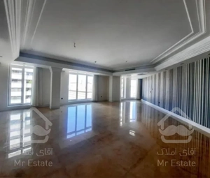 175 متری در پاسداران مشاعات دار