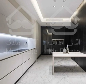 110 متری در فرعی دنج هروی