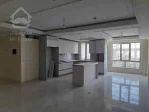 فروش اپارتمان  ۱۲۰ متر  ۲ خواب  پلان مهندسی کم واحد