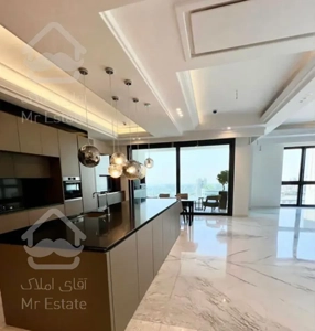 333 متری در دروس نوساز