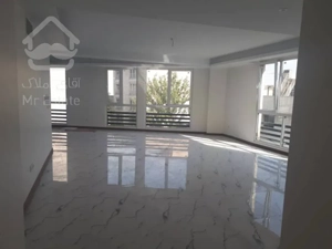 اجاره 215 متر در دیباجی