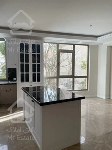 نوساز ۱۱۸ متر شهران شمالی