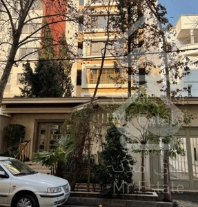 ۲۵۶ متری/ظفر/ ۳ خواب/ فول امکانات