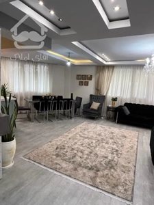 ۱۲۱ متر تک واحدی در جنت مرکز