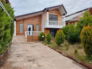 نیم پیلوت۲۷۰متری محوطه سازی دلنشین