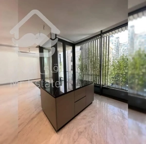 ۱۷۵متر ۲پارکینگ سازه برند