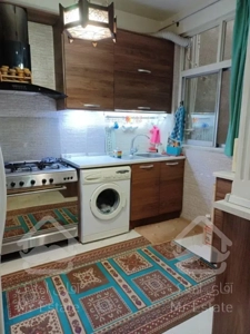 واحد ۹۲ متری  شادمان