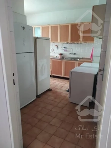 واحد ۷۵ متری جمهوری