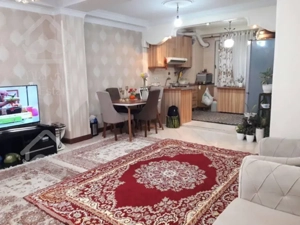 آپارتمان ۵۰متری در خیابان آذربایجان