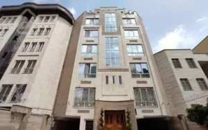 ۲ خواب خیابان محمدعلی کشاورز