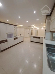 اجاره 150 متری اختیاریه