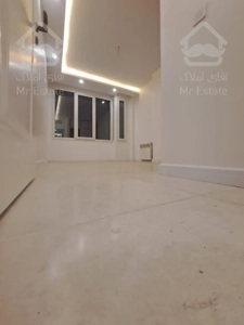 130 متر  کلید نخورده در تاپ لوکیشن اختیاریه