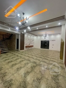 ۲۰۵ متر / ۶ پارکینگ سندی _ کلید نخورده