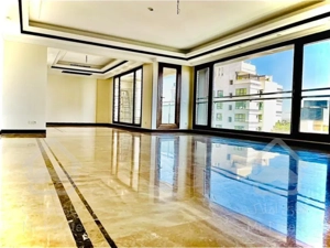 گلستان شمالی نوساز استثنایی