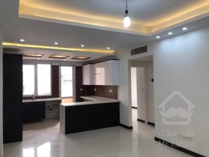 فروش اپارتمان ۹۴ متر زیر قیمت سالن پرده خور نور و نقشه عالی