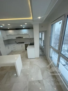 اجاره 105 متری میدان ملت