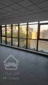 فروش واحد اداری در پونک / فلت و با امکان دسترسی 24 ساعته به آفیس