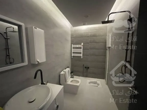 200 متری فروش آجودانیه