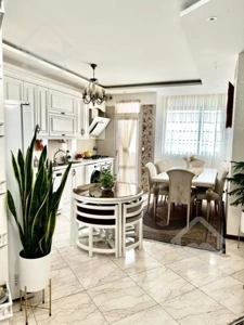 فروش ۹۰متری آفتاب مستقیم باکس پونک