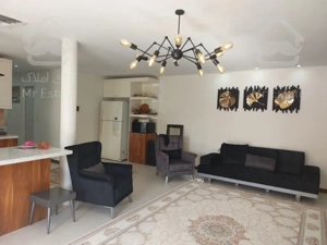 ۸۸ متر ۲ خوابه فول بهترین لوکیشن بلوار بعثت