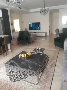 آپارتمان۱۳۵متری،۳خواب،شهرک غرب