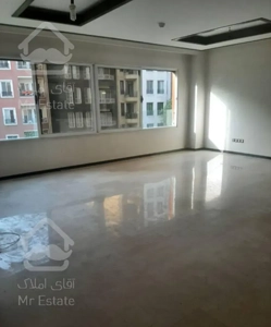 آپارتمان ۲۷۱متری برای فروش در نیاوران