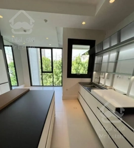 آپارتمان ۳۵۲متری برای فروش در نیاوران