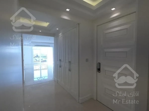 آپارتمان ۲۱۵ متر اجاره نیاوران