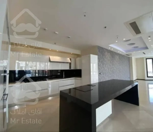 آپارتمان ۲۶۰متری برای فروش در اجودانیه