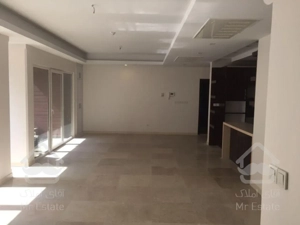 آپارتمان ۲۰۵‌ متری برای اجاره در آجودانیه