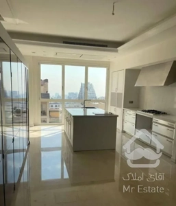 آپارتمان ۲۹۰متری برای فروش در جمشیدیه