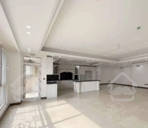 اجاره آپارتمان ۲۶۰متری فول مشاعات در جماران