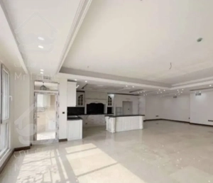 آپارتمان ۱۷۷متری برای فروش در نیاوران