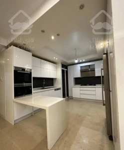 رهن و اجاره آپارتمان ۲۷۱متری در نیاوران