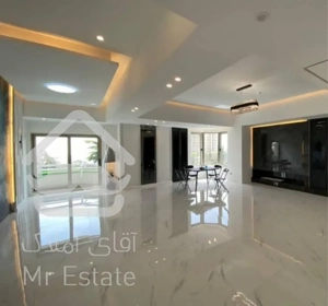 آپارتمان ۲۸۸متری برای فروش در نیاوران