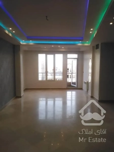 ۸۲متری فول امکانات