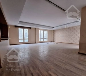 فروش آپارتمان ۲۵۷متری ۳ خواب مستر در آجودانیه