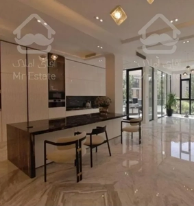 ۲۱۰متر کامرانیه تاپ لوکیشن