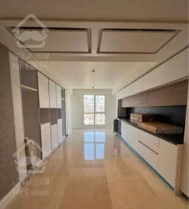 ۲۷۰متر فرمانیه سه خواب فول بازسازی