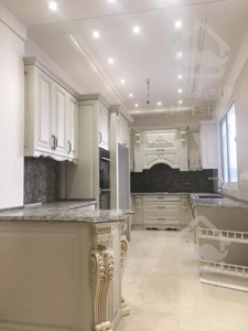 آپارتمان ۲۴۰ متر اجاره کامرانیه