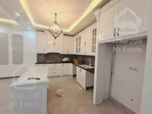 پیش خرید آپارتمان ۱۰۲ متری دو خوابه در چیتگر