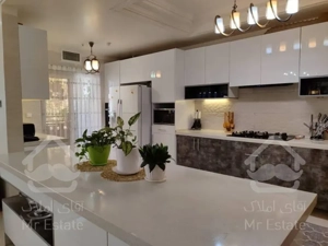 فروش آپارتمان ۱۶۹ متری در شهرک محلاتی