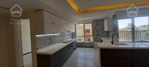 ۵۰ متر، رو به آفتاب